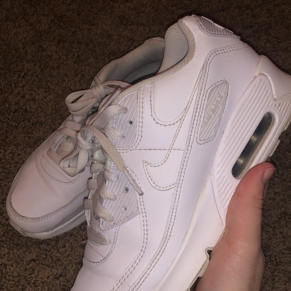 Nike Shoes - nike air max 90s